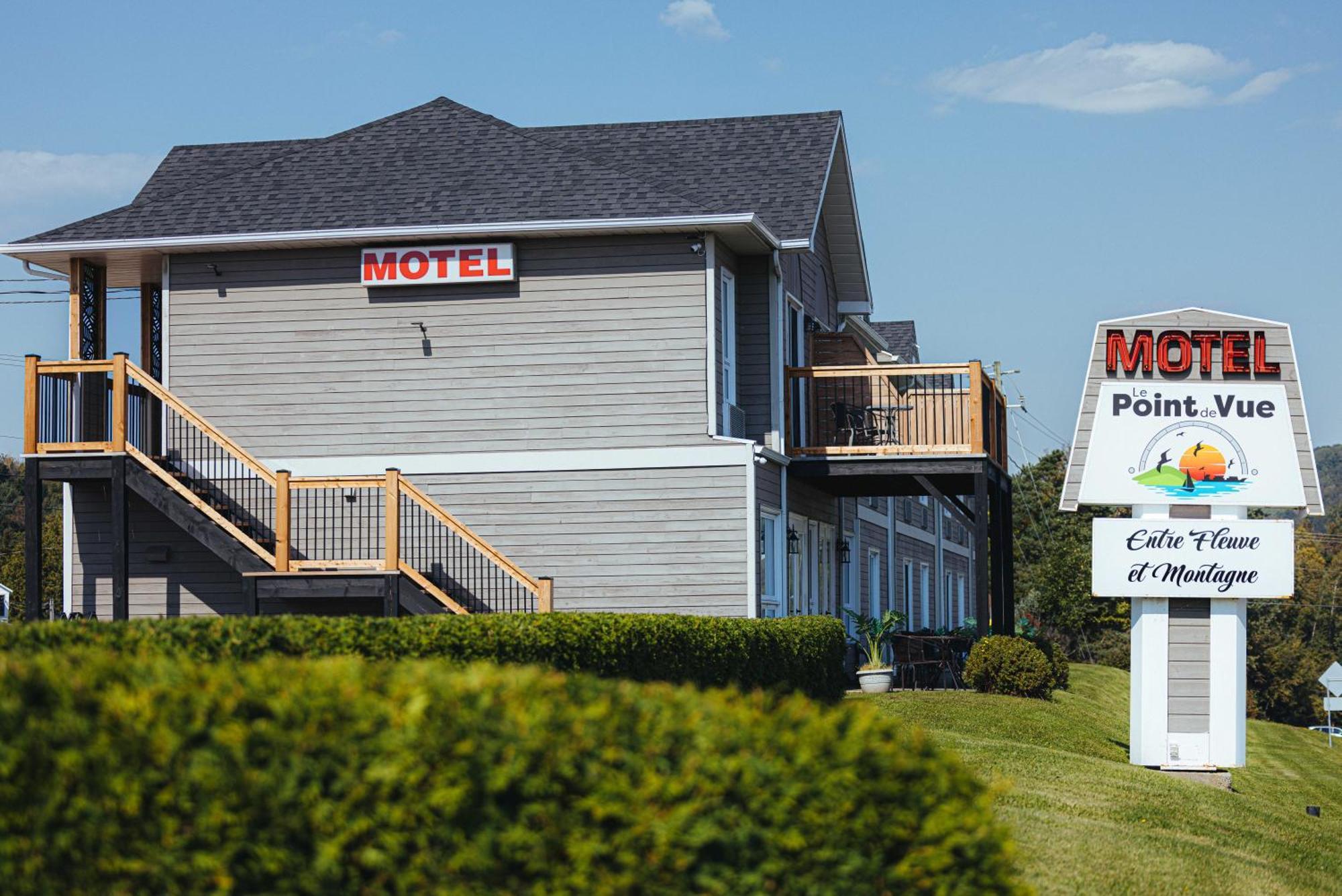 Le Point De Vue Motel