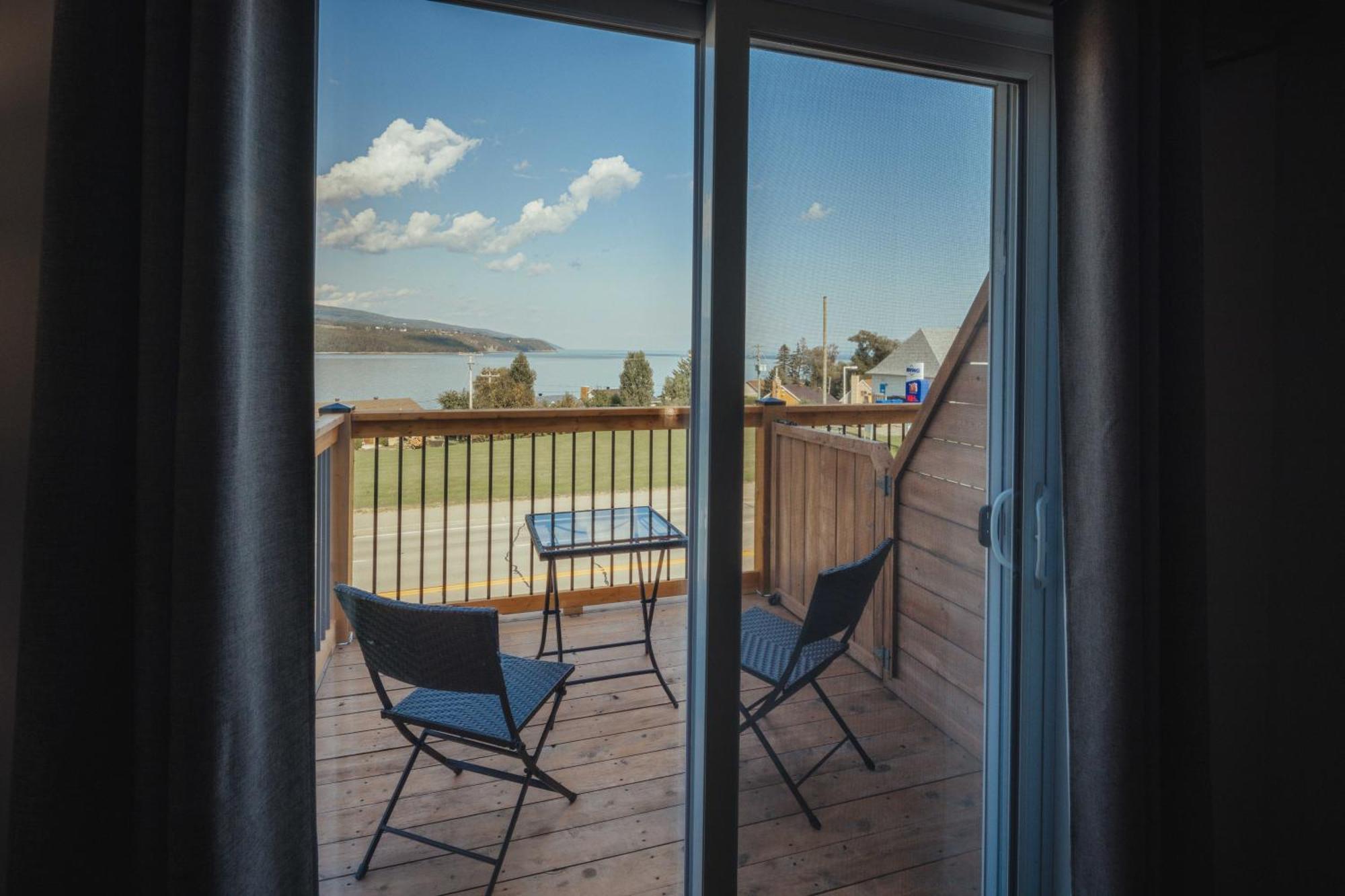 Le Point De Vue Motel